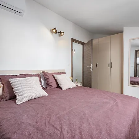Stunning In With Wifi Feriehus Labin (Istria)