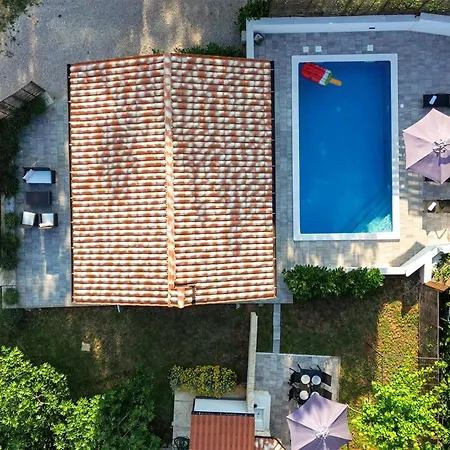 Stunning In With Wifi Vikendica *